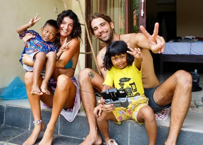 Séjour chez l'habitant Padang-padang Sari