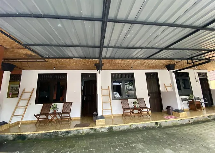 Padang-padang Sari Uluwatu