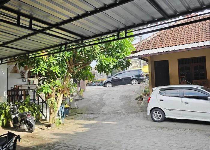 Séjour chez l'habitant Padang-padang Sari