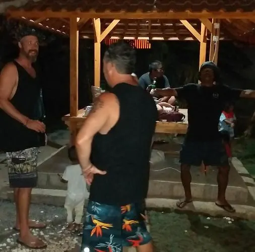 Padang-padang Sari Séjour chez l'habitant *